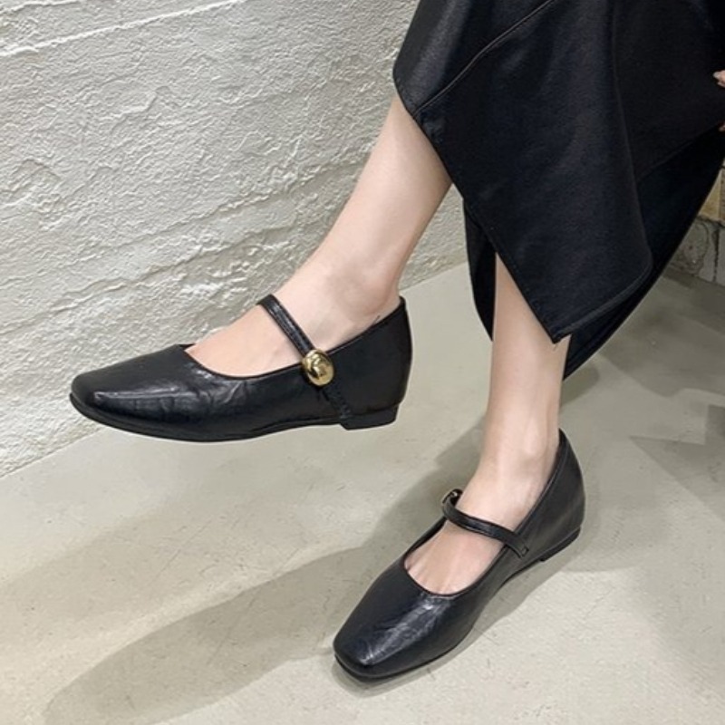 Women Shoes Black - Sapatilhas Femininas Pretas de Couro Ultra