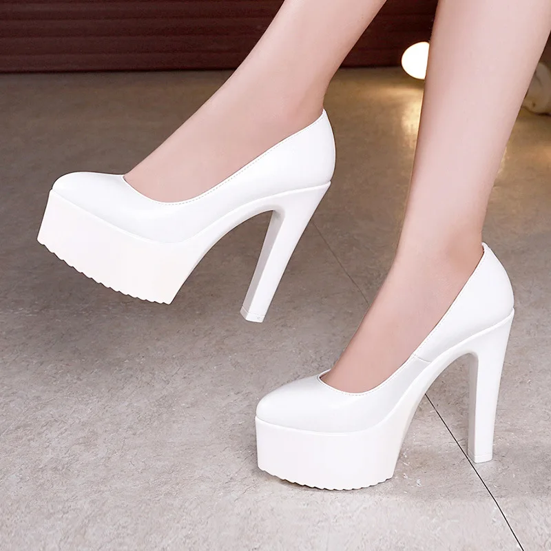 Sapatos de Plataforma Plus Siz - Court Heel Pointed avaliação e preço