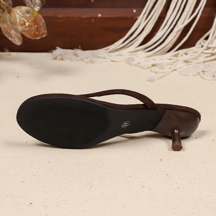 Novas Sandálias Femininas de S - Thong Flat Sandal avaliação e preço